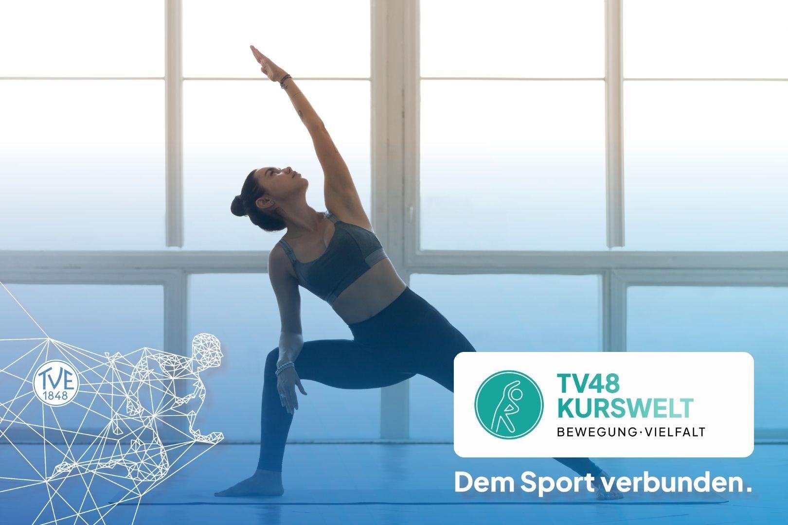 Eine Frau bei der Gymnastik Eine Frau bei der Gymnastik